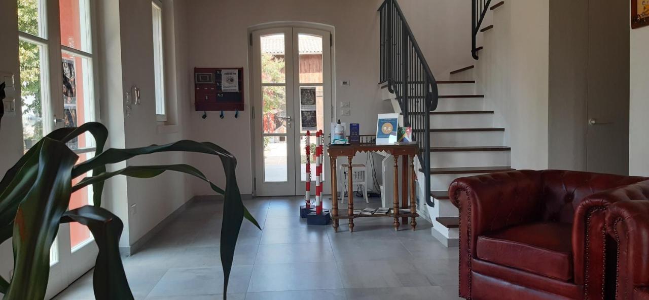 Bed and Breakfast Santa Maria Di Lorgana Minerbio Exterior foto