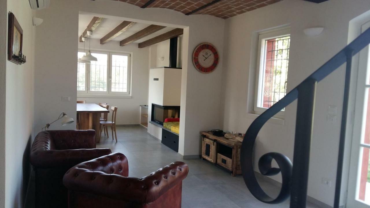 Bed and Breakfast Santa Maria Di Lorgana Minerbio Exterior foto
